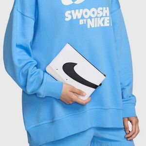 Nike Icon Blazer Wristlet